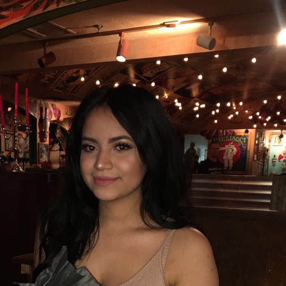 Meet your Posher, Ruby - Picture 1 of 1